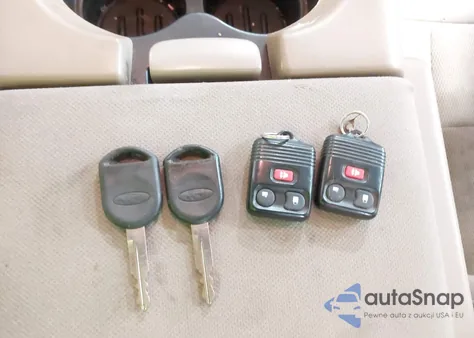 2004 Ford F-150 Stx/Xl/Xlt z USA, uszkodzony, nr VIN 1FTRX14W14NB45273